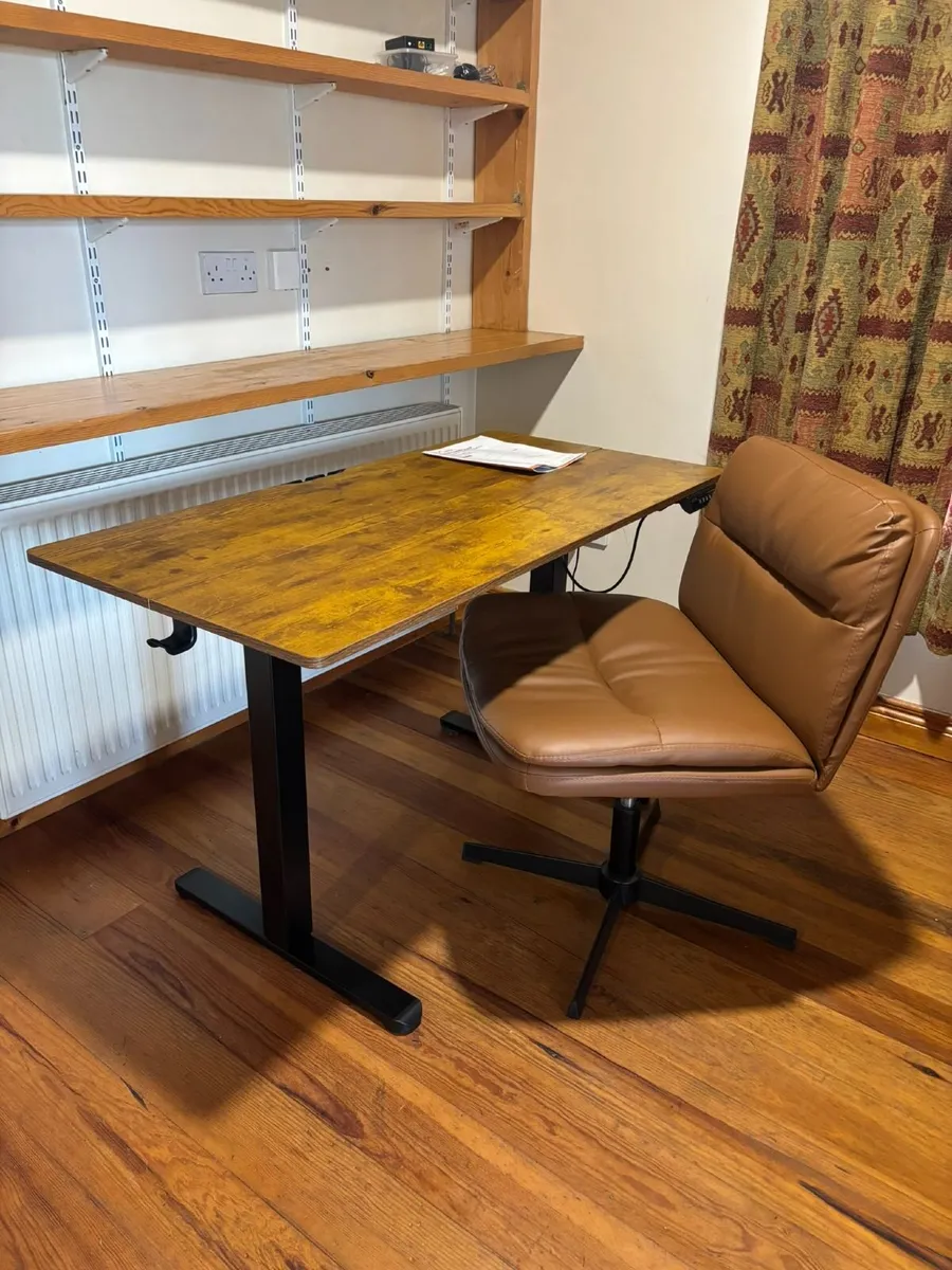 Hydrolic Desk with Chair - Image 1
