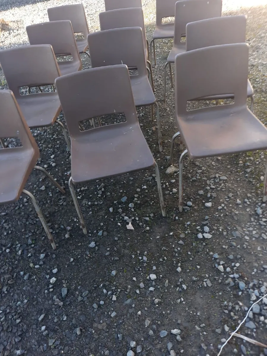 Poly chairs - Image 1
