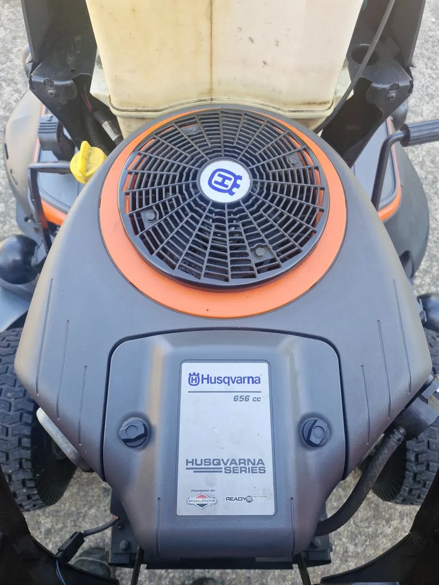 Husqvarna TC 142T Lawnmower - Image 2