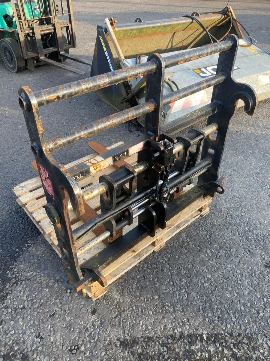 Hydraulic Fork Positioners Q-Fitt - Image 1