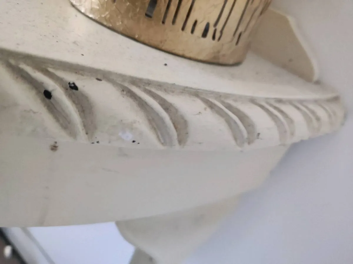 Vintage console semi circle table - Image 3