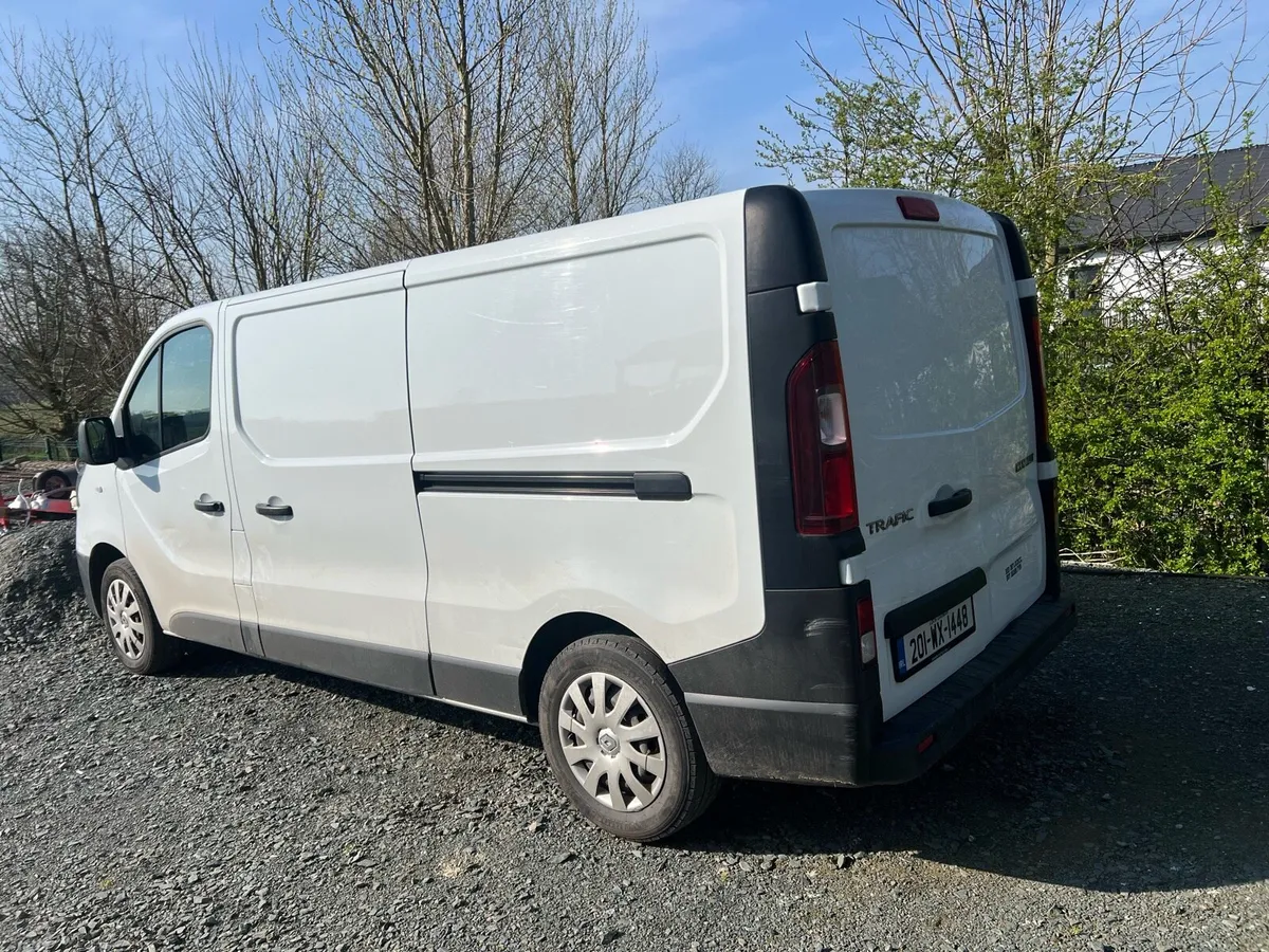 Renault Traffic 2.0LTR TAX & TEST - Image 4