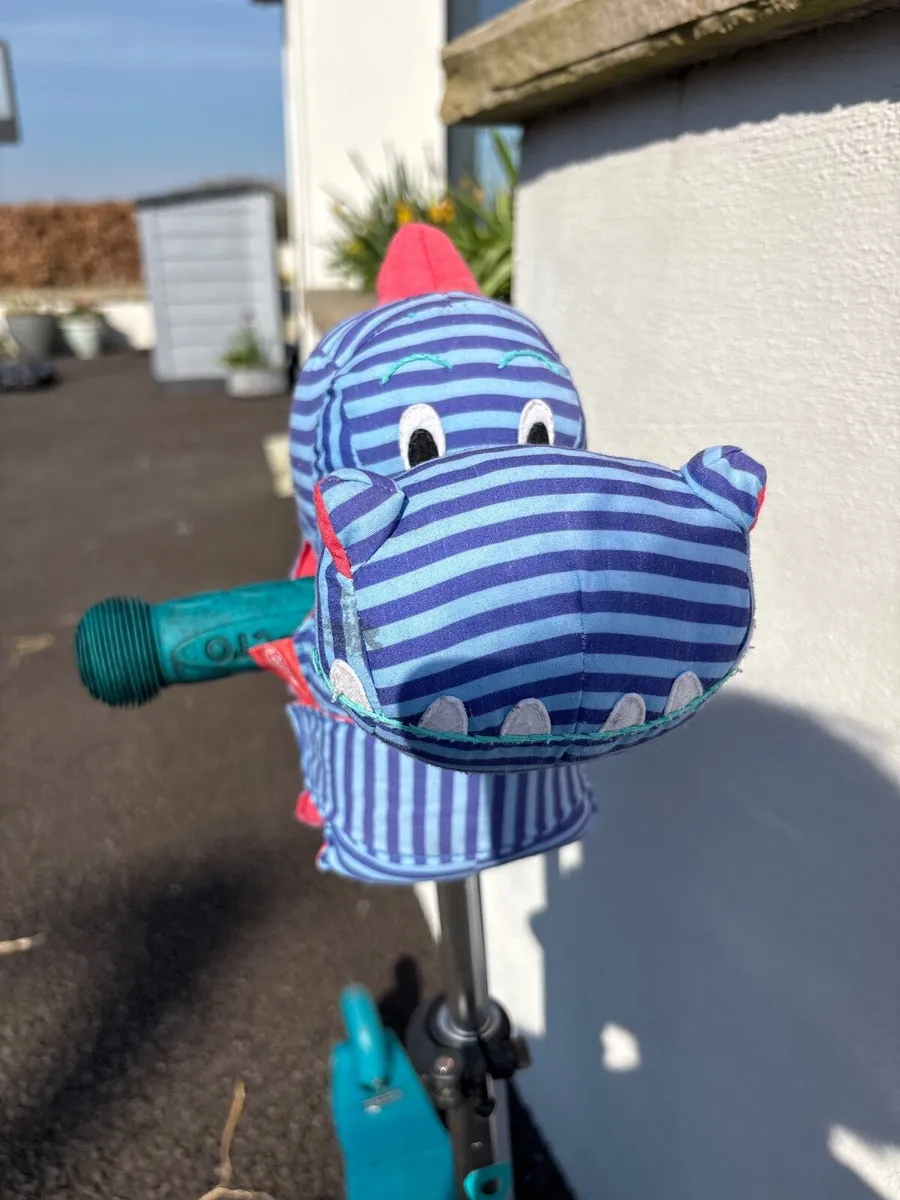 Boys scooter - Image 3