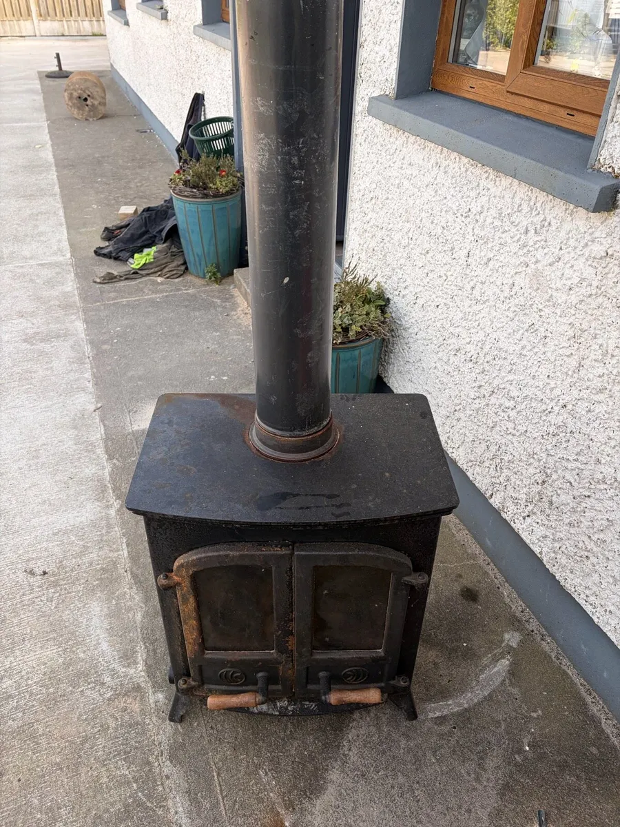 Solid Fuel Stove - Image 1