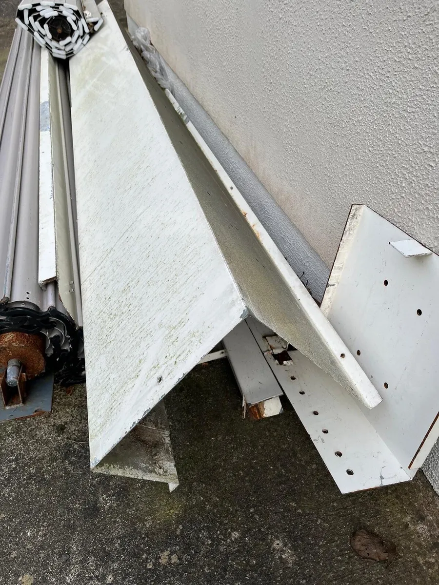 Security shutter - Image 3