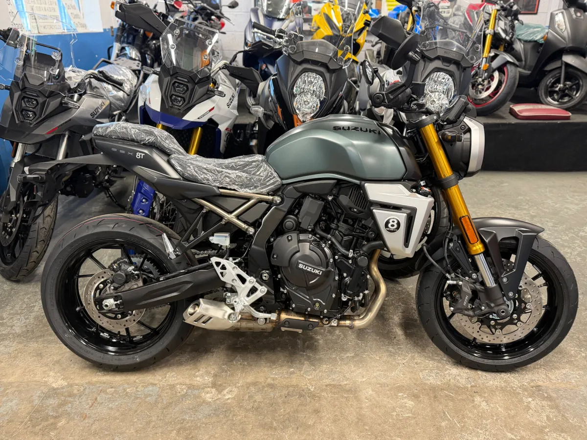 2026 SUZUKI GSX-8T - Image 1