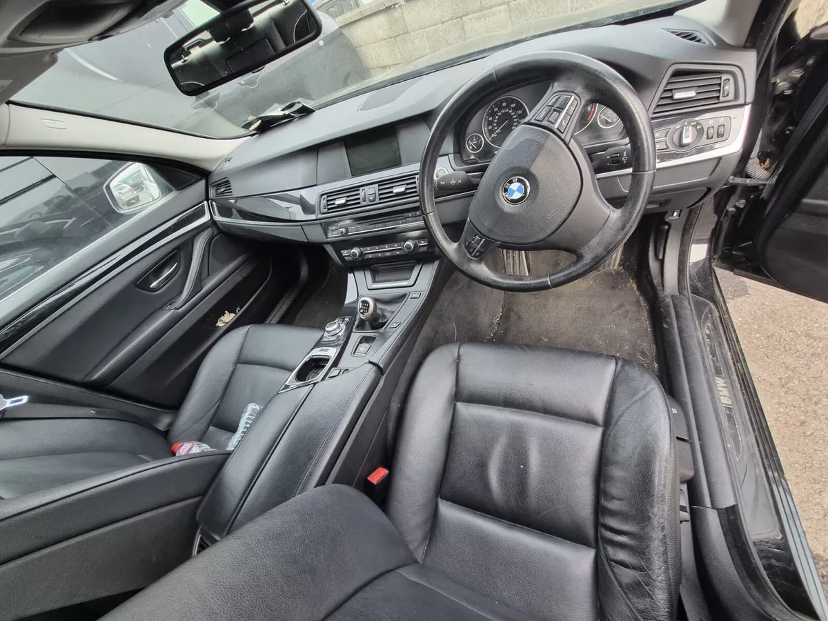 BMW 5 - Image 4