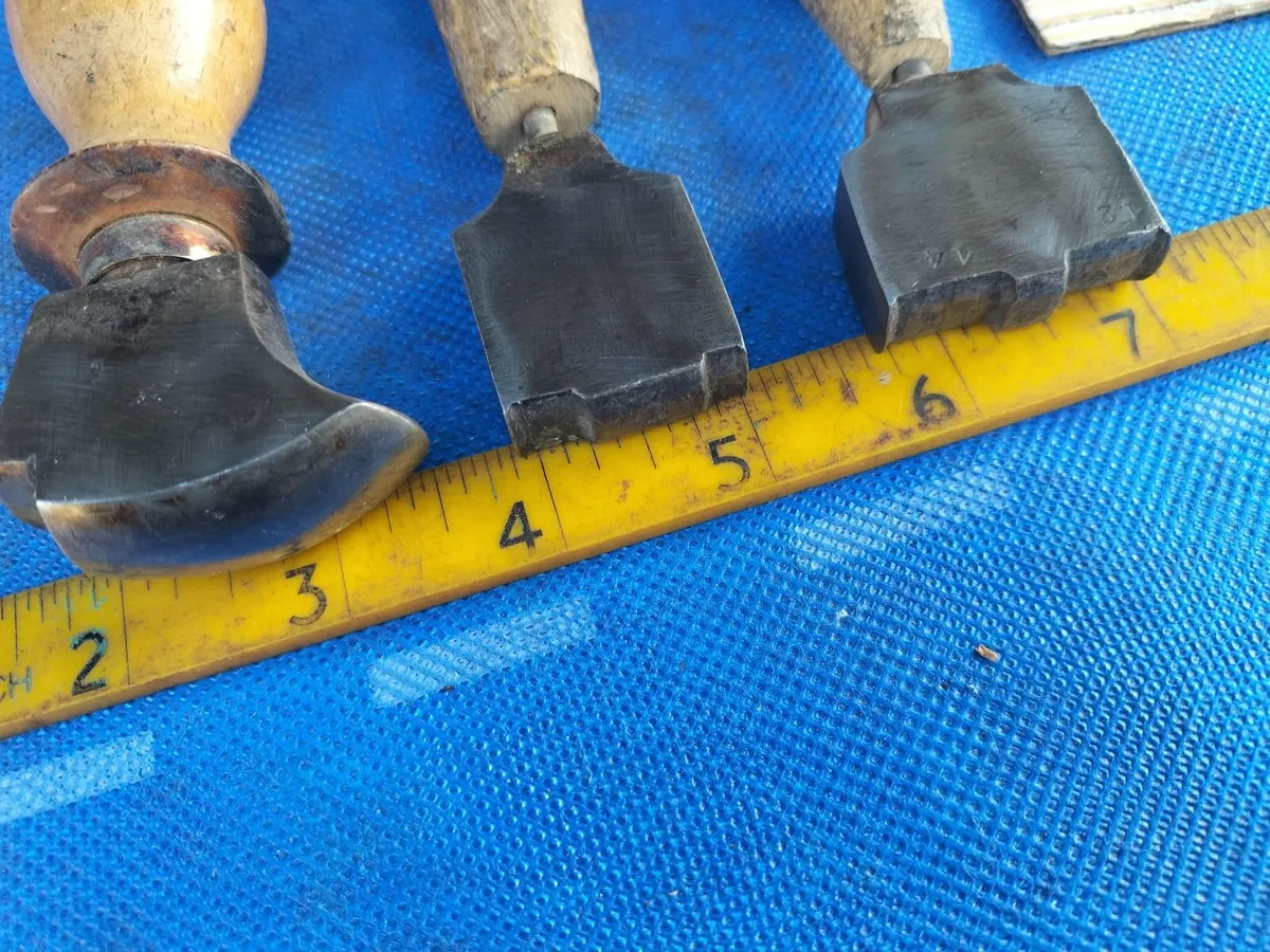 3 Leatherwork tools - Image 4