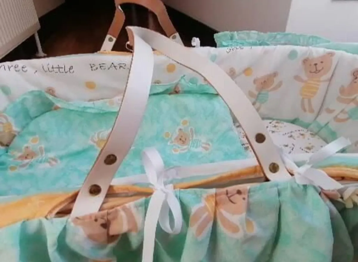 Moses Basket - Image 2