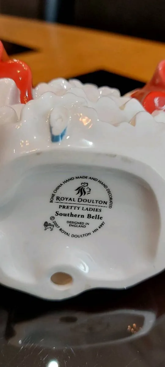 Royal Doulton Southern Belle HN 4997 - Image 4