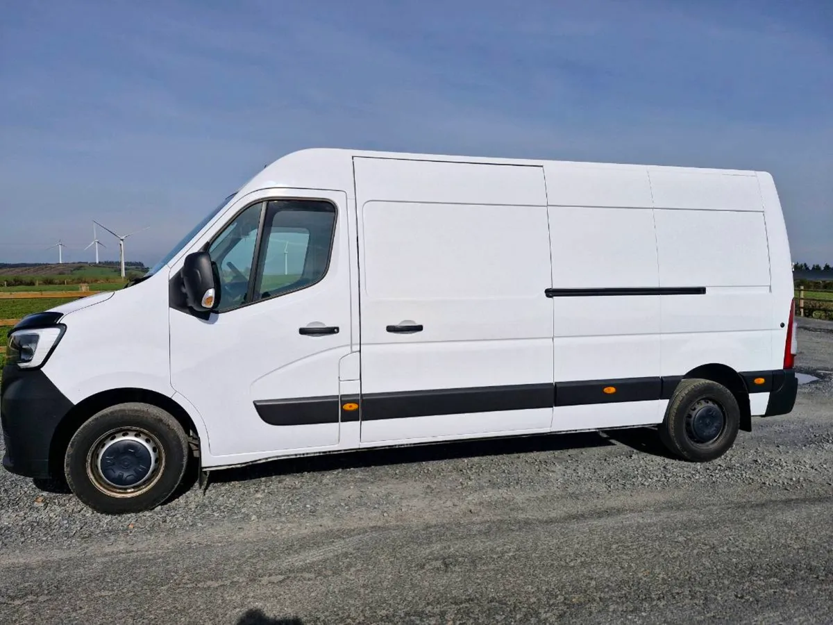 RENAULT MASTER LWB✴️ 2023✴️ 135BHP - Image 3