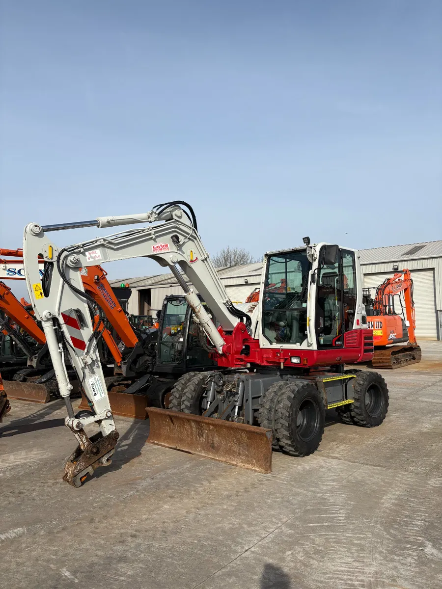 Takeuchi tb295w - Image 1