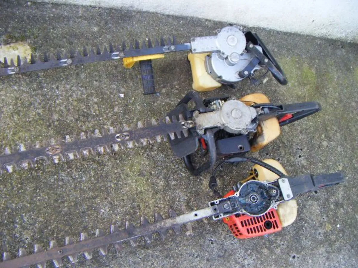 hedge trimmers - Image 2