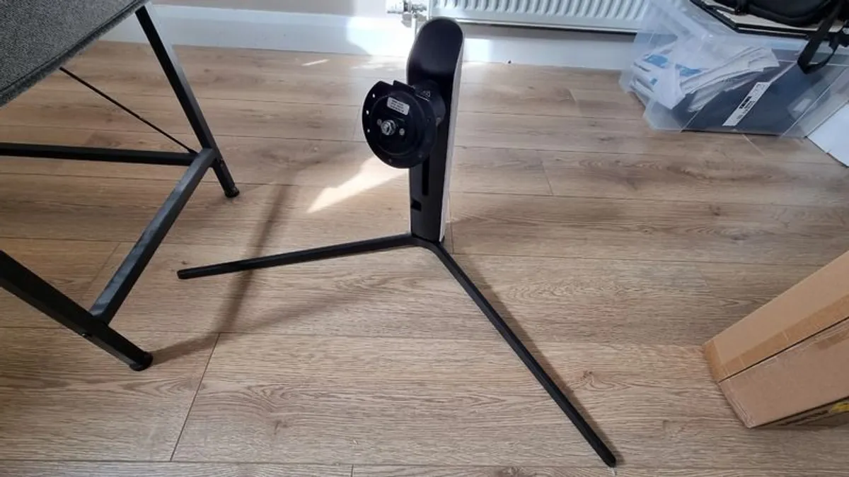 Samsung Monitor - Image 4