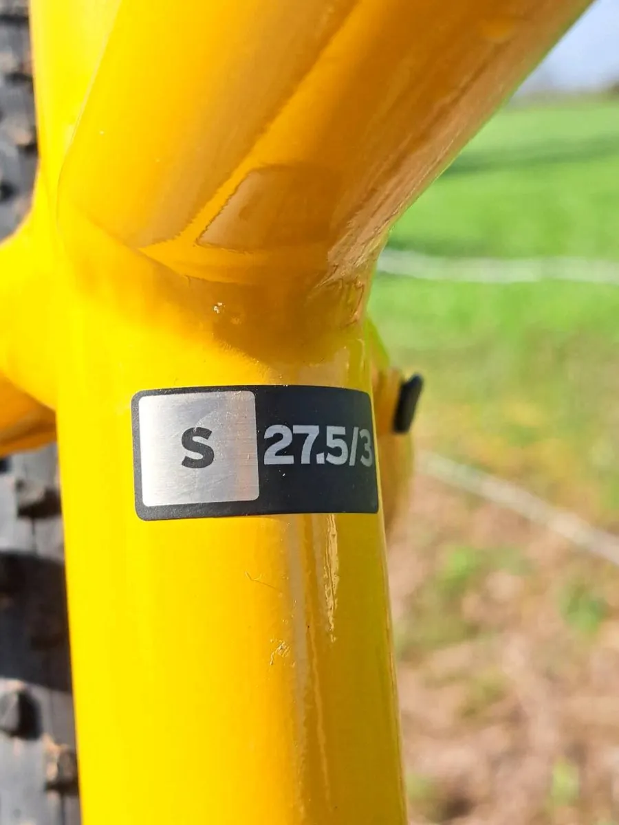 Giant talon3 (S) Mountain bike - Image 2