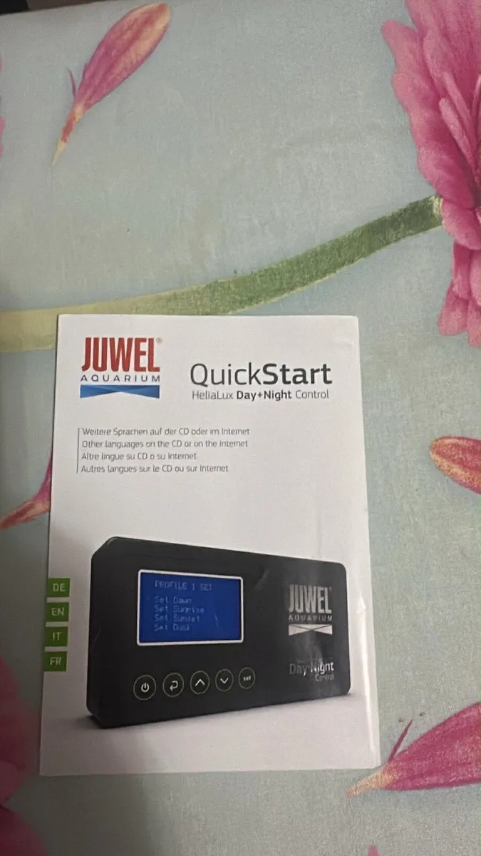 Juwel Aquarium RIO 180 with cabinet - Image 3