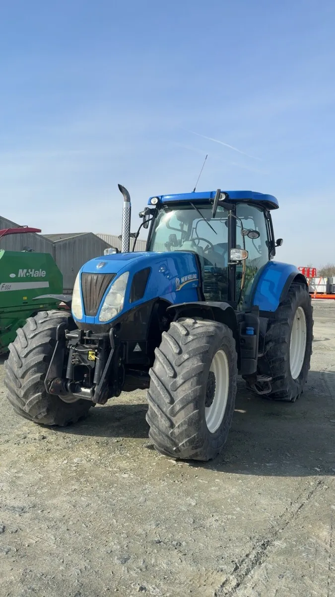 New Holland t7 235 - Image 1