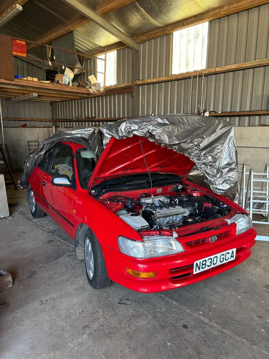 Toyota Corolla 1.3 gs - Image 1