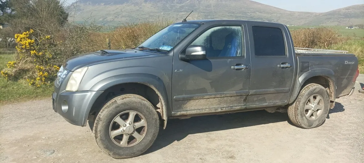Isuzu D-Max 2010 - Image 2