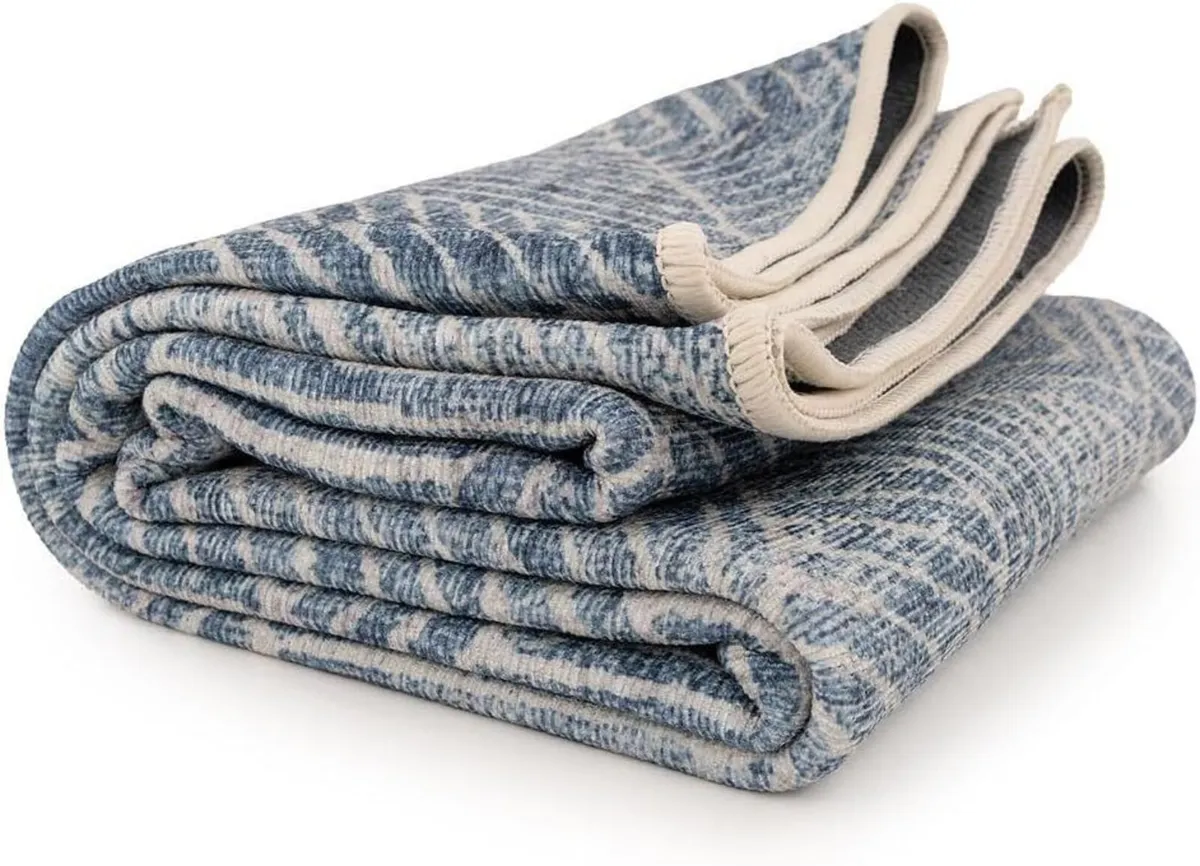 Machine Washable Blue Geometric Cotton Rugs - Image 4