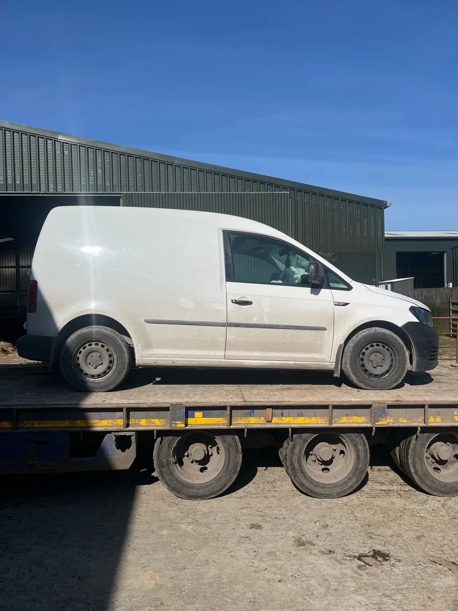 VW Caddy 160k km - Repairable/ breaking + shelving - Image 2