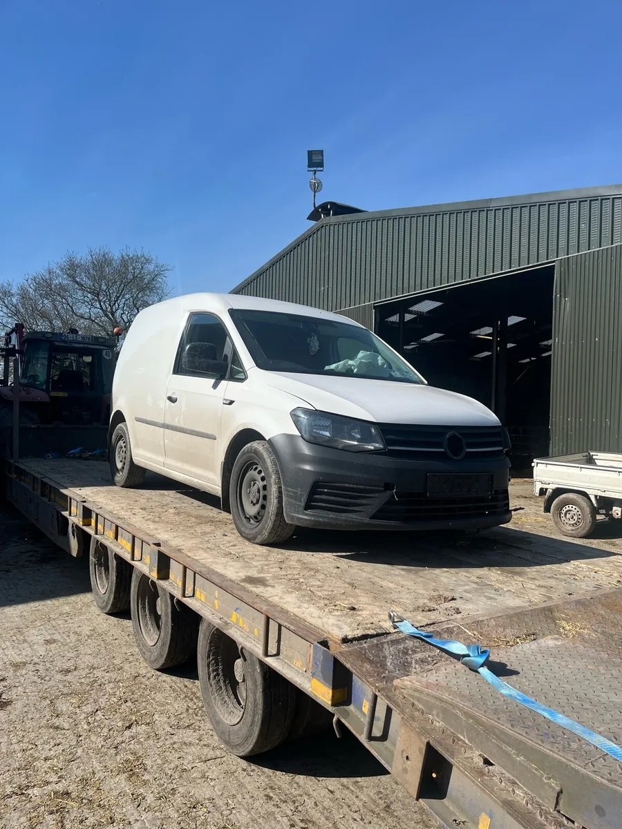 VW Caddy 160k km - Repairable/ breaking + shelving - Image 1