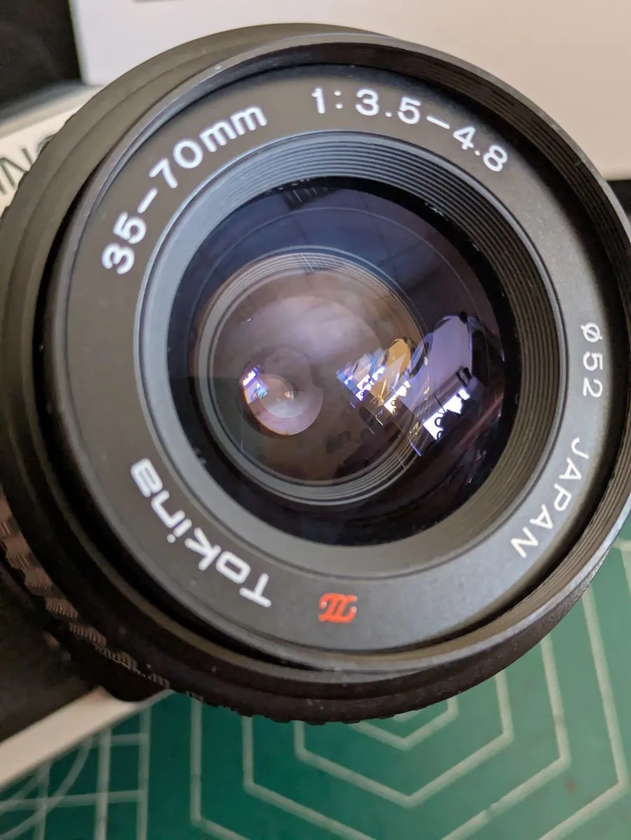 Minolta MD mount Tokina 35-70mm zoom lens - Image 1