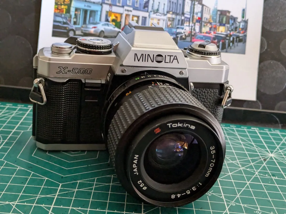 Minolta MD mount Tokina 35-70mm zoom lens - Image 2