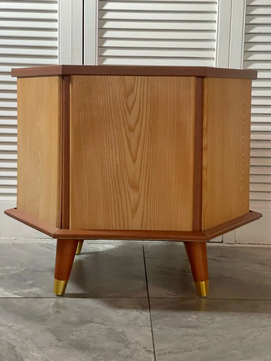 Mid century planter - Image 3