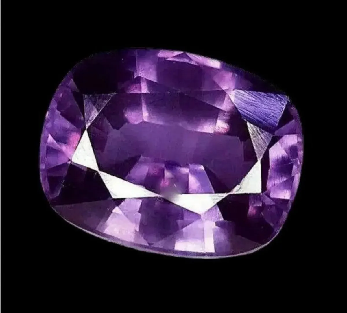 Cushion Cut Natural Amethyst Gemstone - Image 3