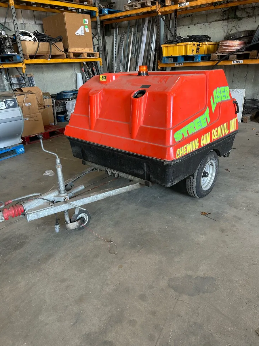 Power washer - Image 1