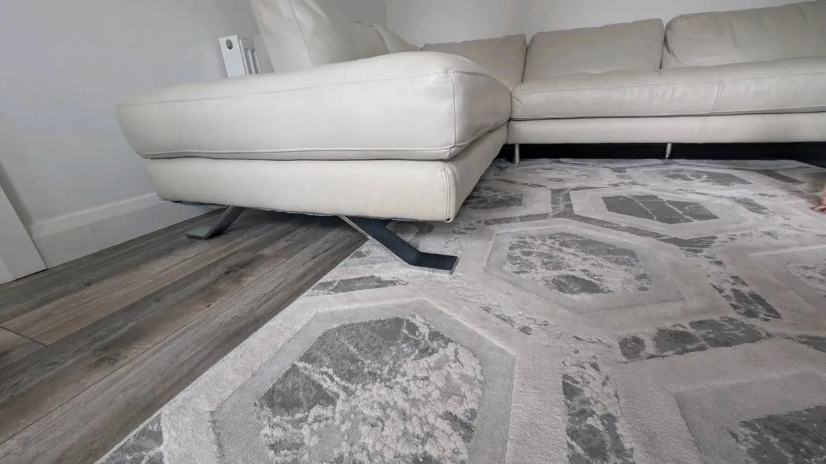 Sofa l shaped - Image 3