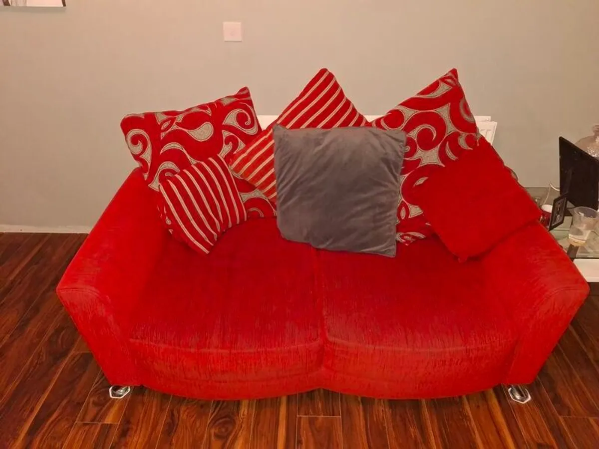 2 & 3 Seater Couch for sale in good order. - Image 2