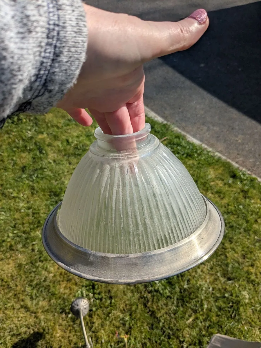 Light fittings - Image 3