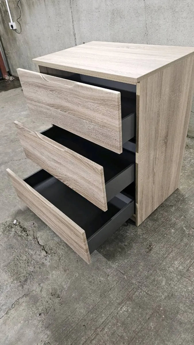 Modern Light Oak 3-Drawer Chest - Image 1