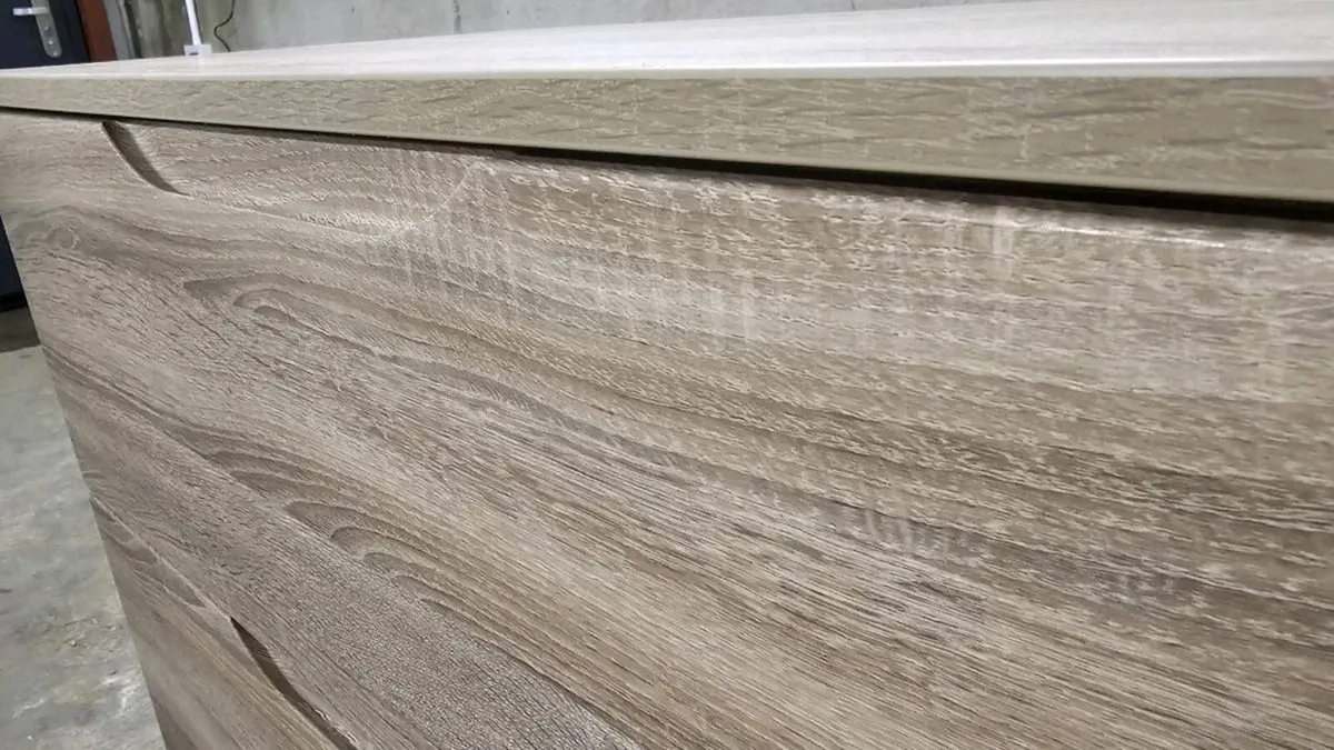 Modern Light Oak 3-Drawer Chest - Image 2