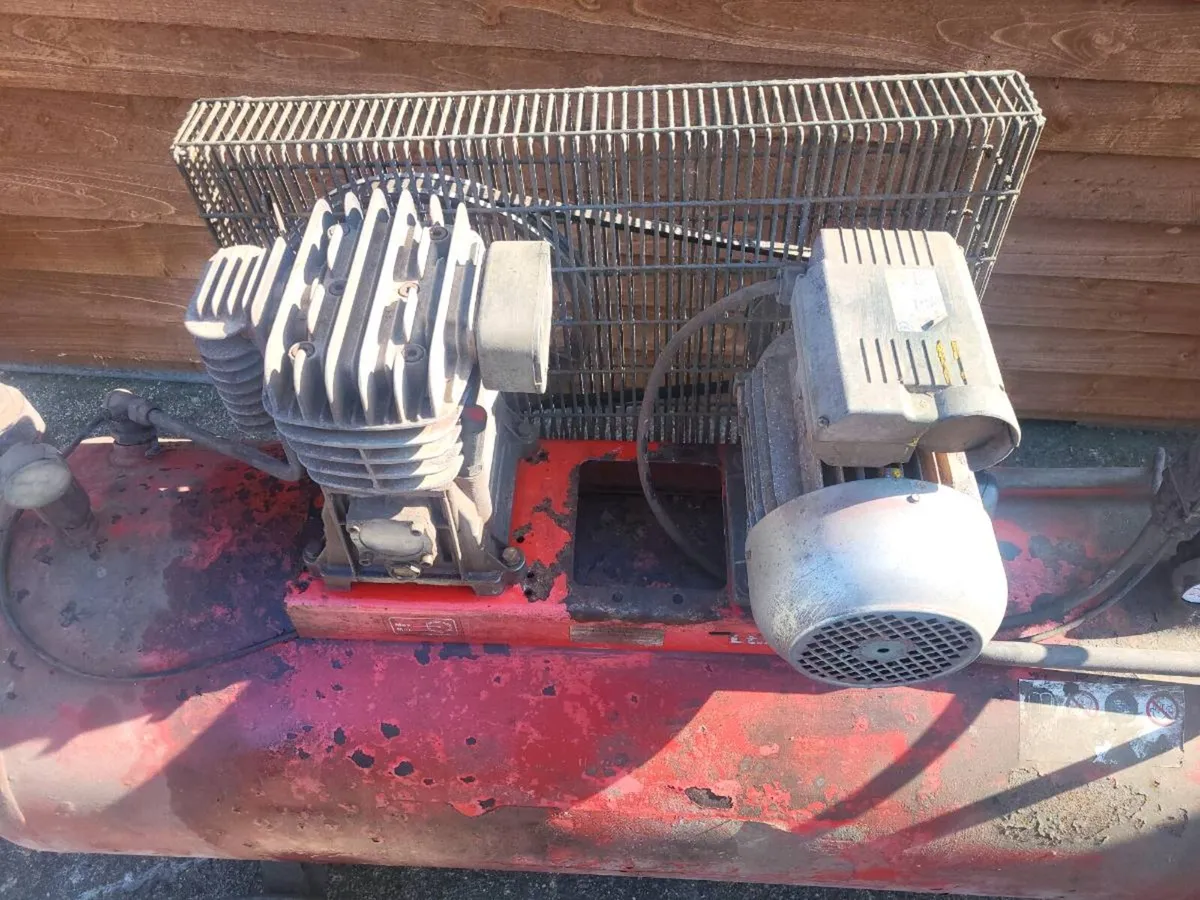 Compressor 200 L - Image 2