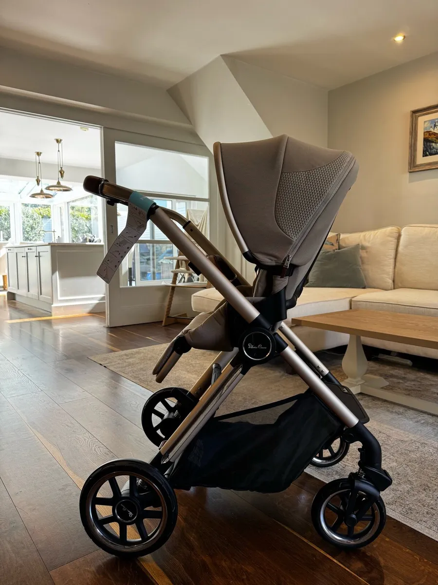 Silver Cross Reef Buggy (New With Tags) - Image 3