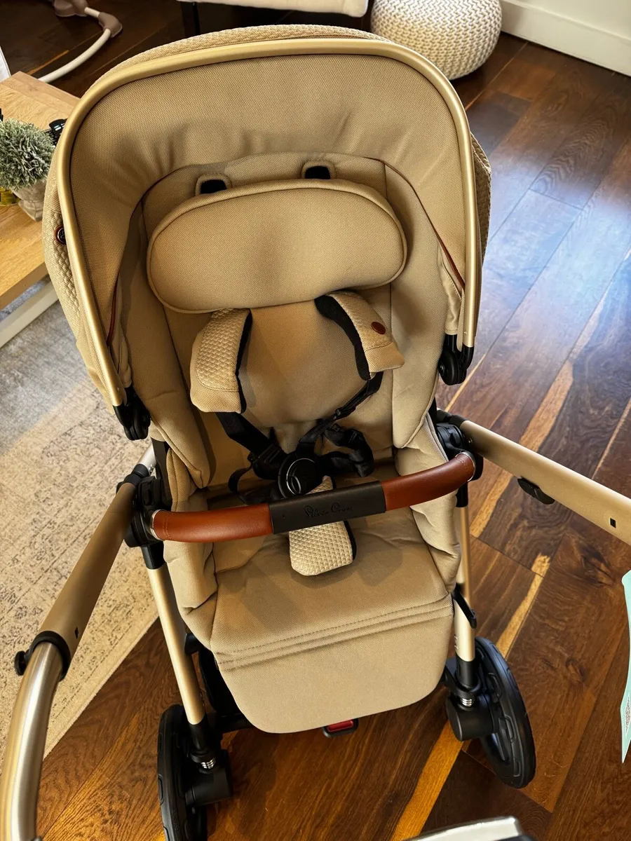 Silver Cross Reef Buggy (New With Tags) - Image 4