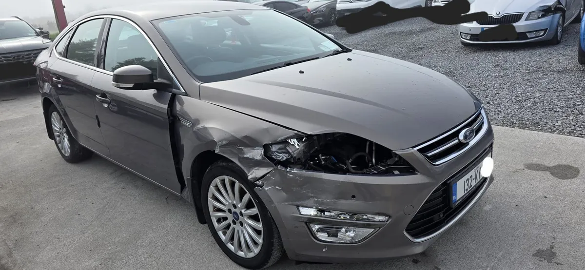 132 FORD MONDEO TITANIUM DIESEL - Image 2
