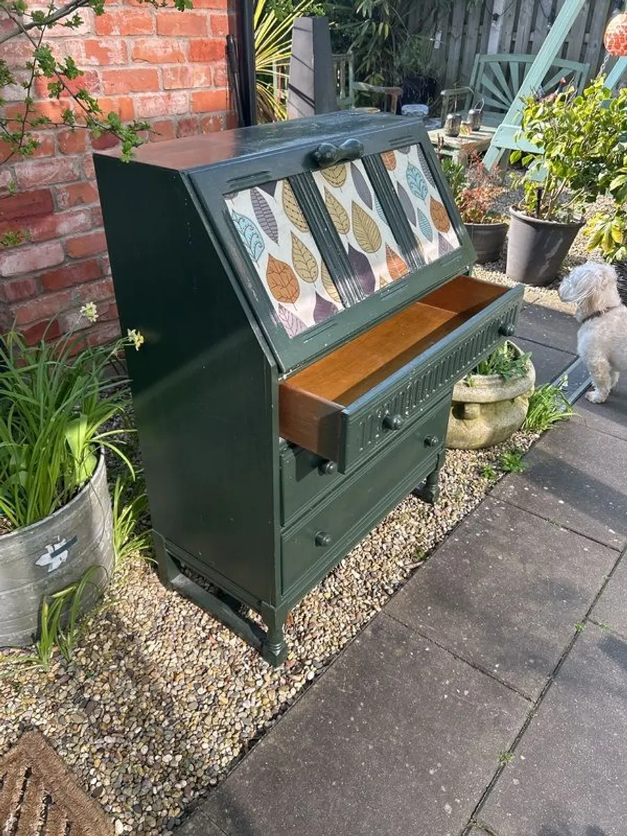 Desk Bureau - Image 1