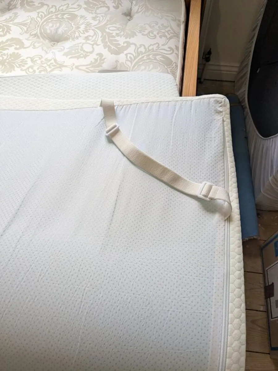 Solid wood double bed with mattress & topper - Image 4