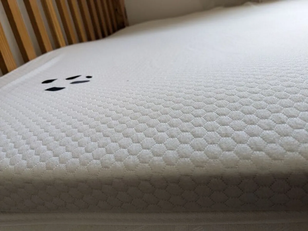 Solid wood double bed with mattress & topper - Image 3