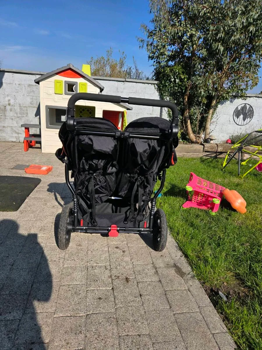 Out and About Double Nipper V5 with extras - Image 3