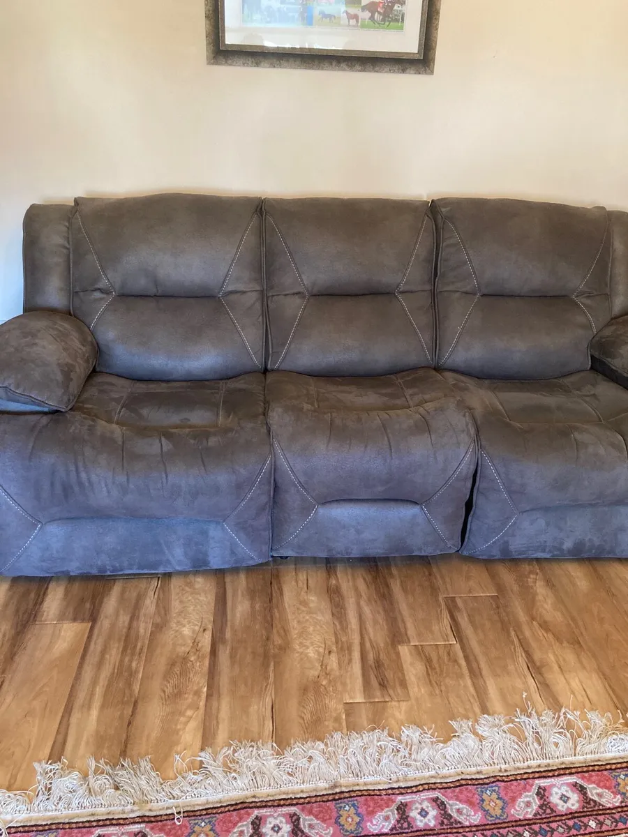 Couch - Image 1