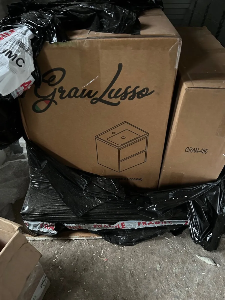 Bathroom vanity unit - Image 3