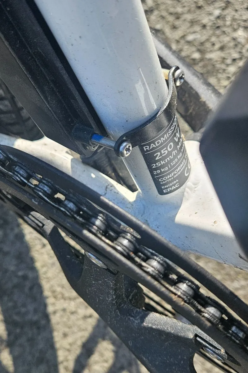 Electric bike - Image 3