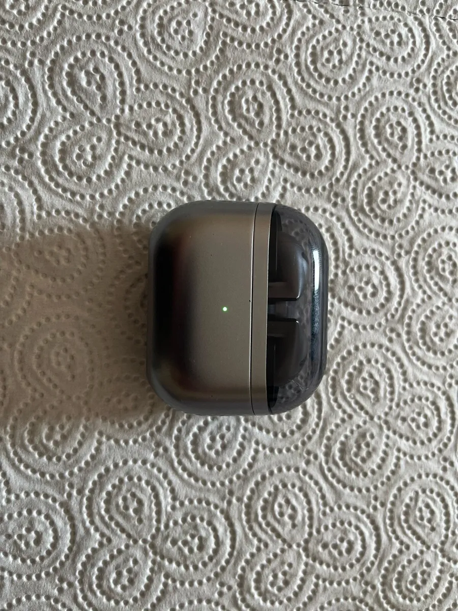 Galaxy buds 3 - Image 1