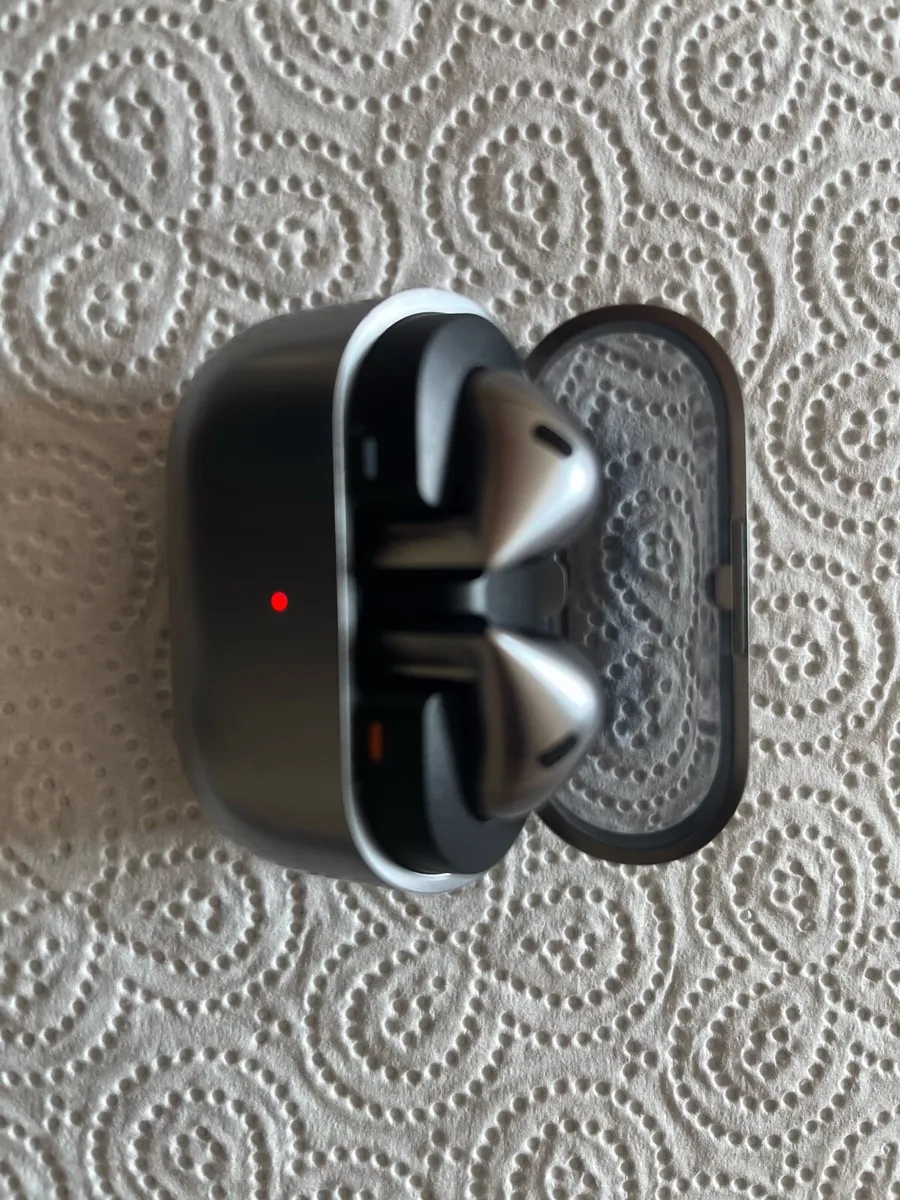 Galaxy buds 3 - Image 2