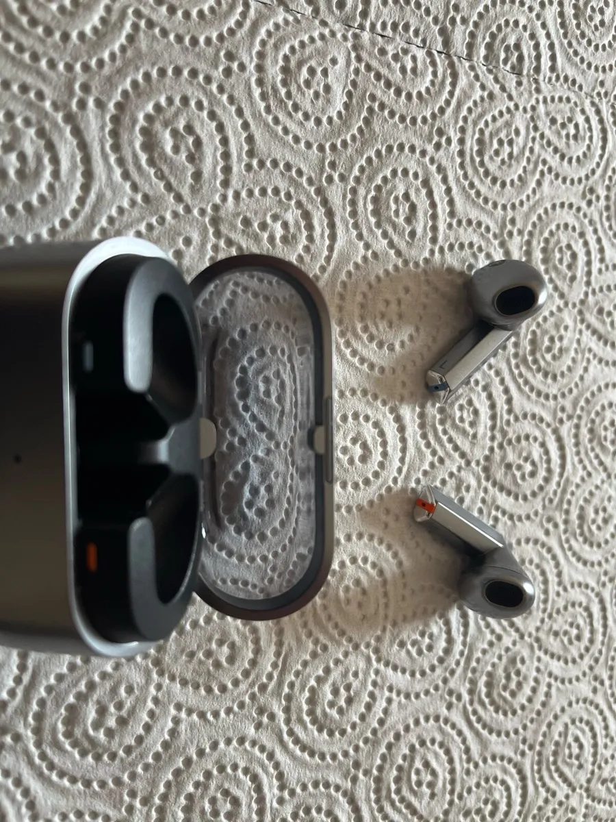 Galaxy buds 3 - Image 3